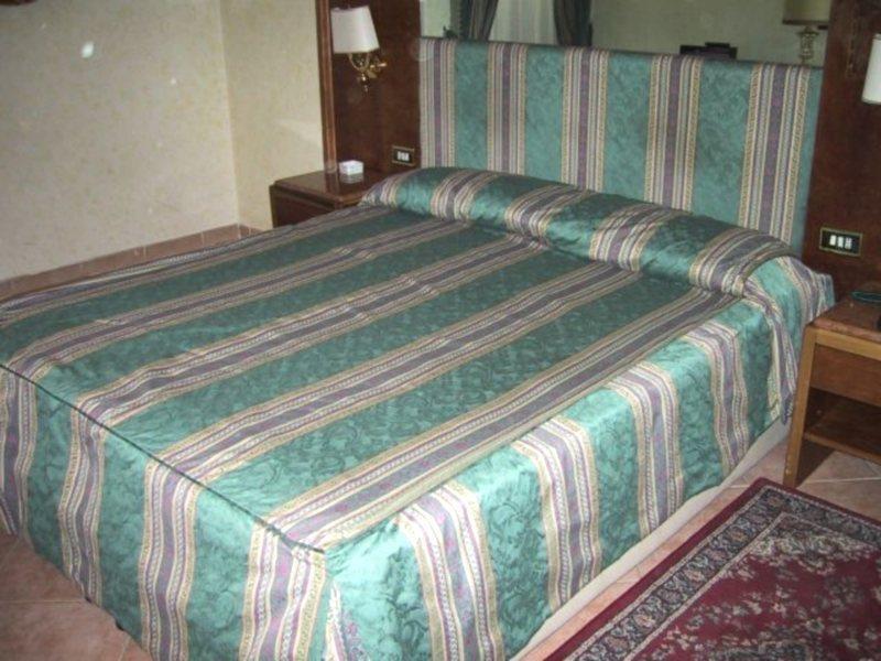 Raeli Archimede 4* Rom